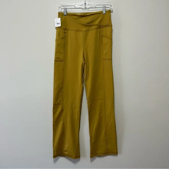 ❌SOLD ON DEPOP❌Free People Movement crossover flare leggings - Picture 2 of 6